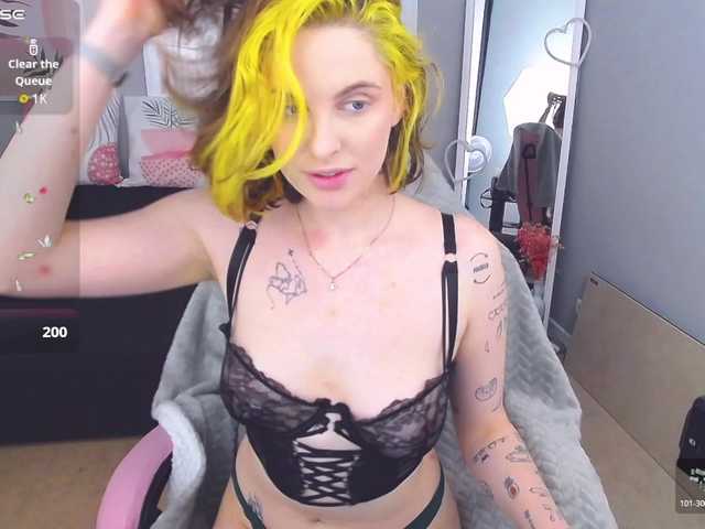 AdelRay's BongaCams show and profile