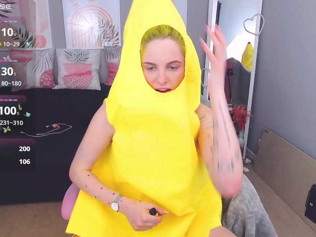 AdelRay's BongaCams show and profile