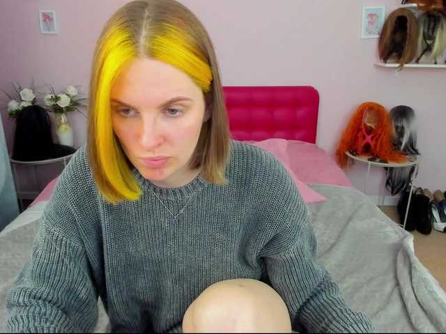 AdelRay's BongaCams show and profile