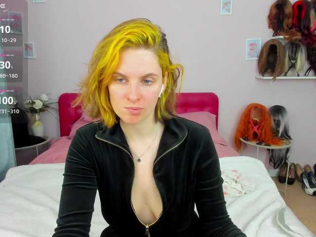 AdelRay's BongaCams show and profile