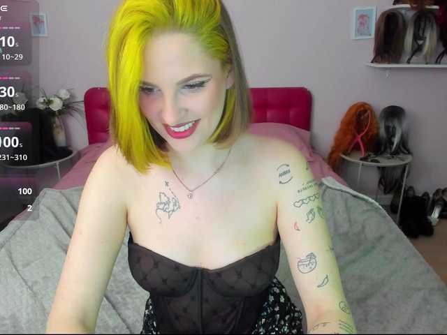 AdelRay's BongaCams show and profile