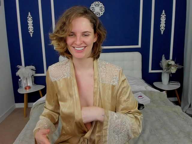 AdelRay – webcam model profile photo