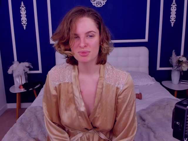 AdelRay – webcam model profile photo