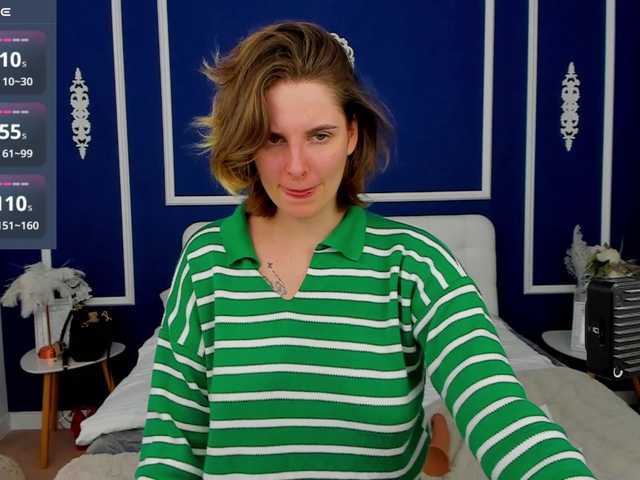 Watch naked camwhore AdelRay AdelRay from BongaCams