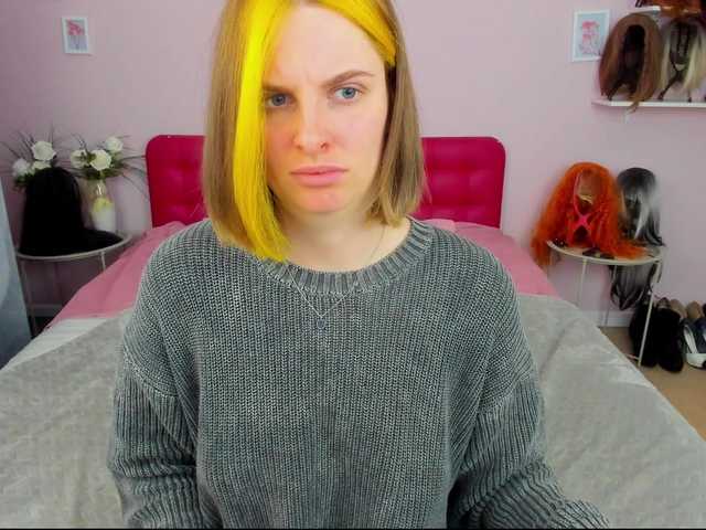 AdelRay's BongaCams show and profile