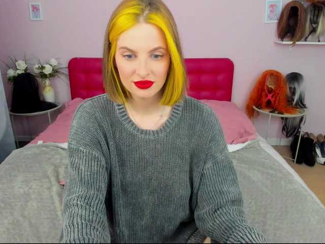 AdelRay's BongaCams show and profile