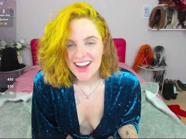 AdelRay's BongaCams show and profile