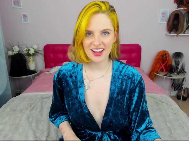 AdelRay's BongaCams show and profile