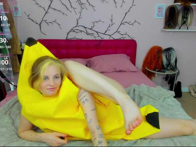 AdelRay's BongaCams show and profile