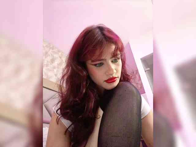 AlissMoon webcam