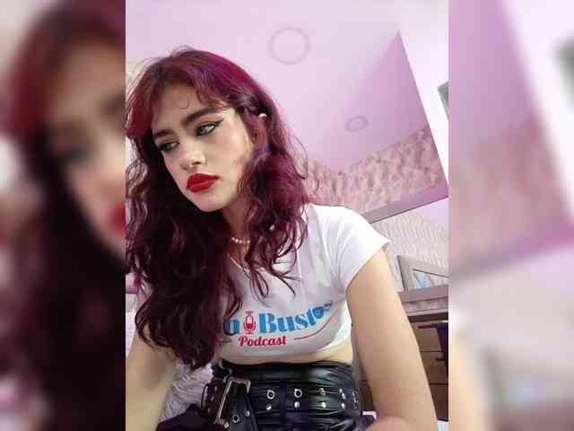 AlissMoon webcam