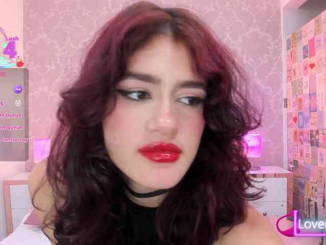 AlissMoon webcam