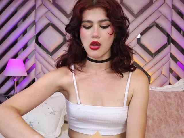 AlissMoon webcam
