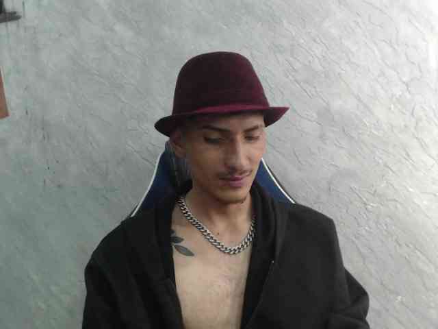 SavageLover- SavageLover-