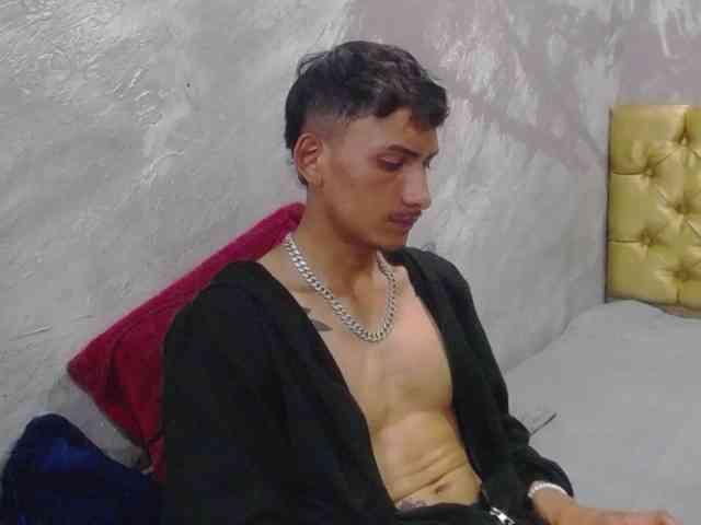 SavageLover- SavageLover-