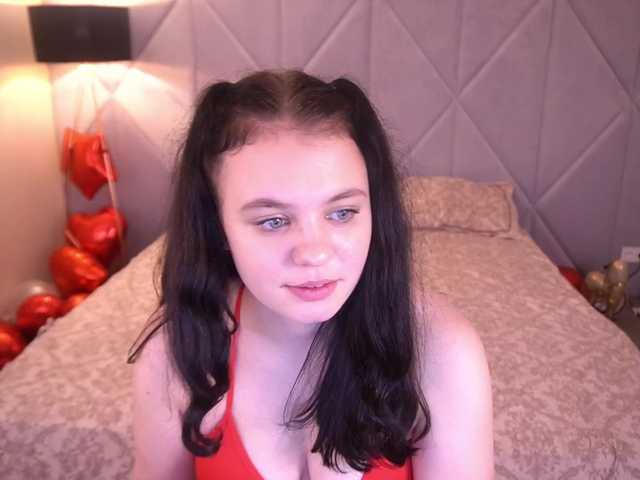 SnowWhiti's BongaCams show and profile