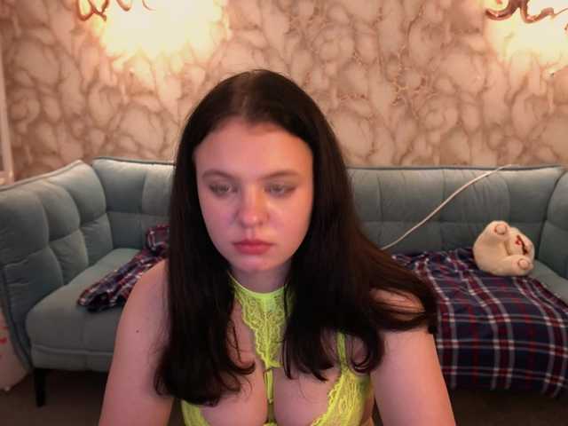 SnowWhiti's BongaCams show and profile