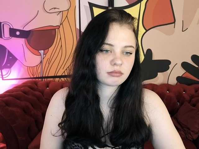 SnowWhiti's BongaCams show and profile