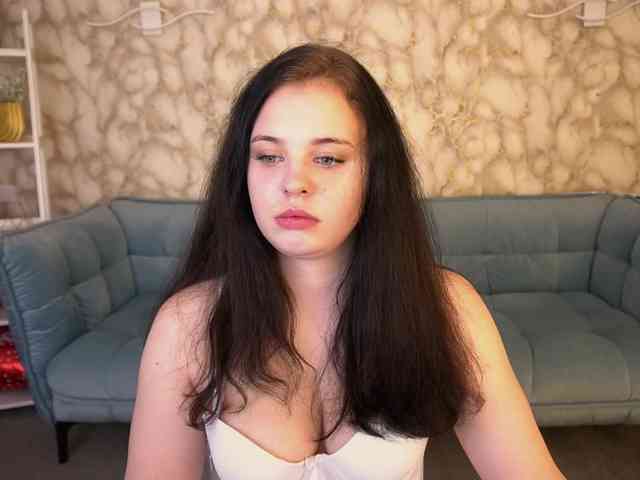 SnowWhiti Live Webcam on BongaCams