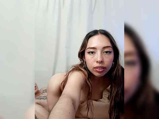 TatianaAndDamian webcam