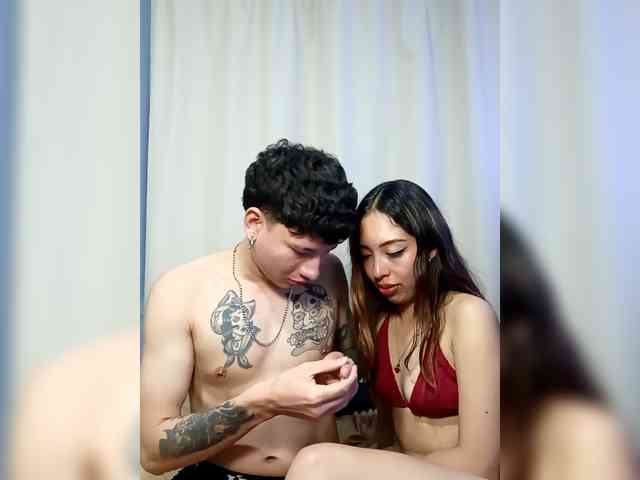 TatianaAndDamian webcam