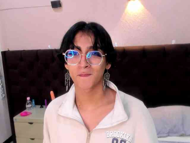 Neon-Adonis Neon-Adonis