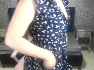 CrisstalPink Porn Show