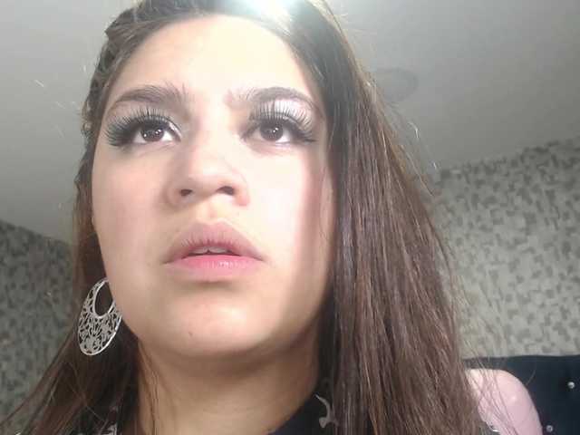  CrisstalPink chat room