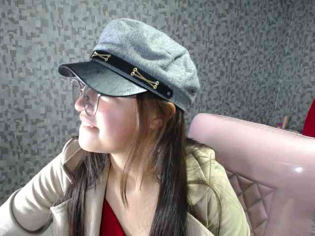 CrisstalPink webcam