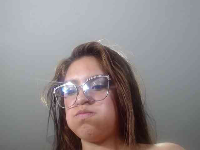 CrisstalPink webcam
