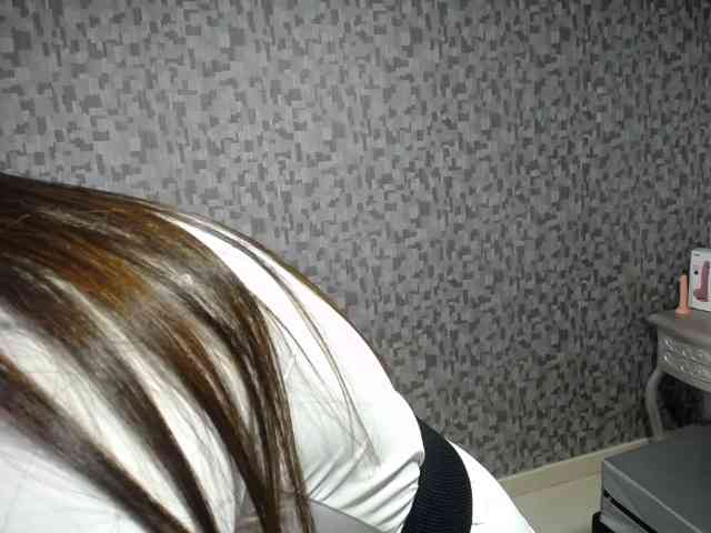 CrisstalPink webcam