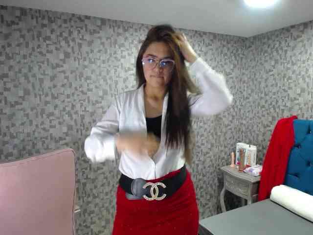 CrisstalPink webcam