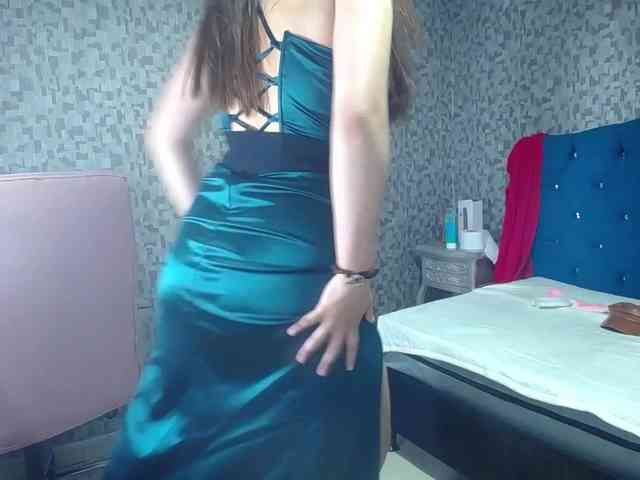 CrisstalPink webcam