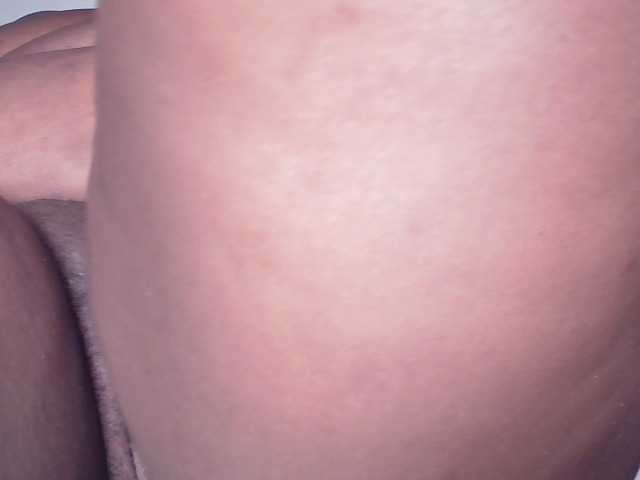 Creamyposh's BongaCams show and profile