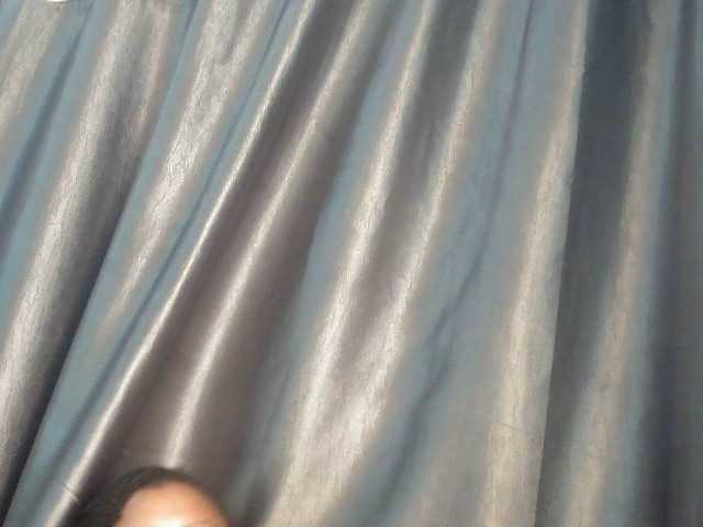 Creamyposh webcam bongacams model stream image