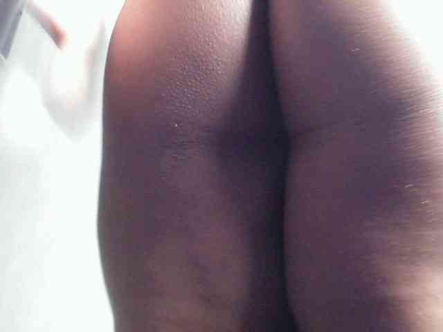 Creamyposh webcam