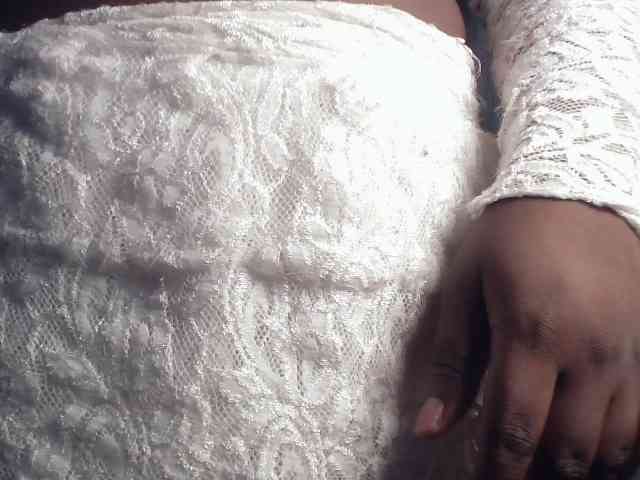 Creamyposh webcam