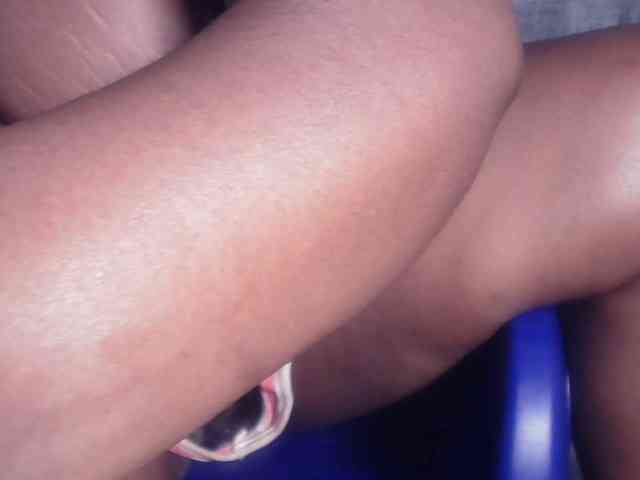 Creamyposh webcam