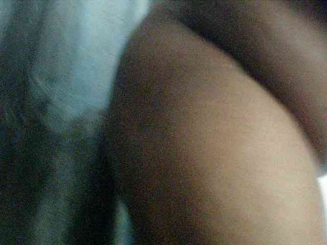 Creamyposh webcam