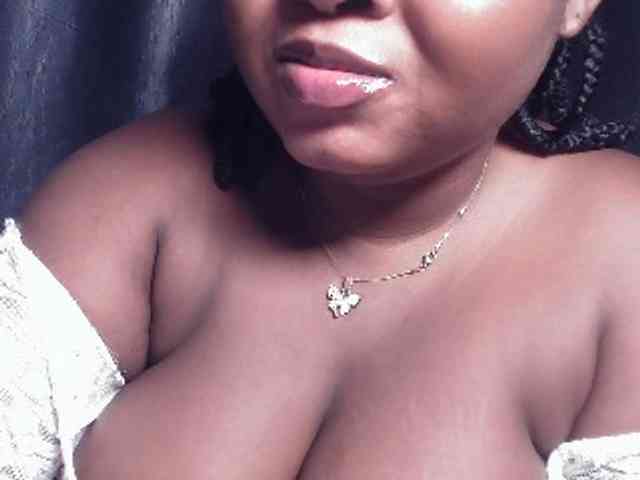 Creamyposh webcam