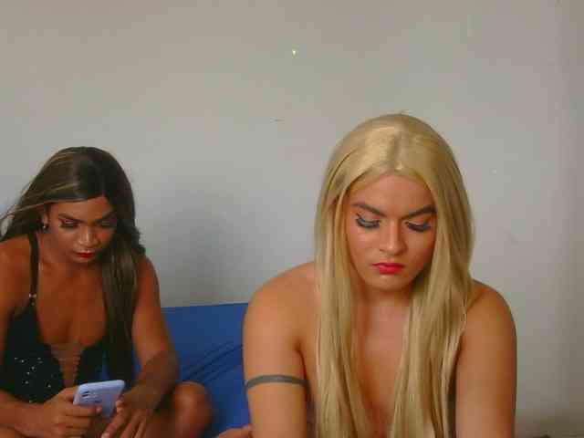 iana-emmy-ts Live Webcam on BongaCams