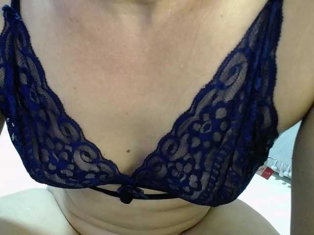 weet-Pamela's BongaCams show and profile