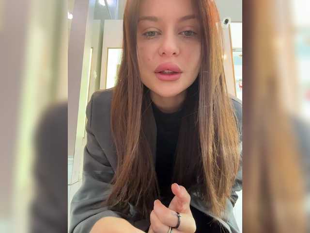 Hotmaya3's Thumb Image