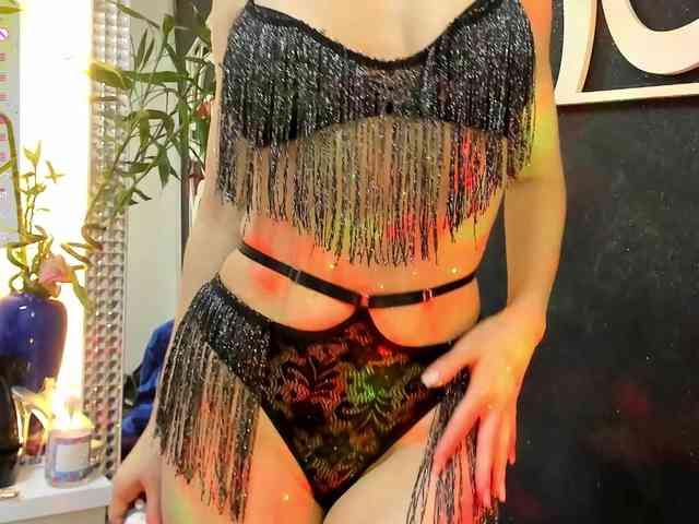 MiraPleasure_ webcam