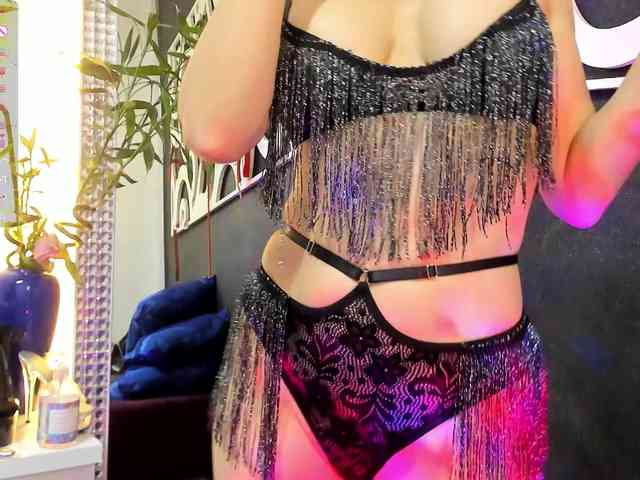 MiraPleasure_ webcam