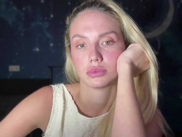 TrishaSurvis Porn