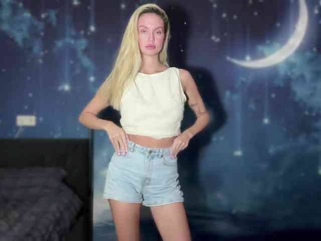 TrishaSurvis webcam