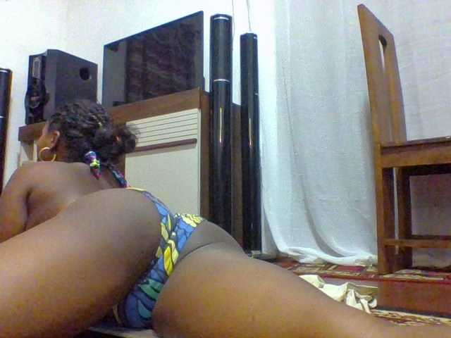 arline52 – webcam model profile photo