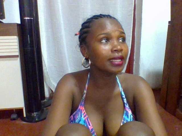 arline52 – webcam model profile photo