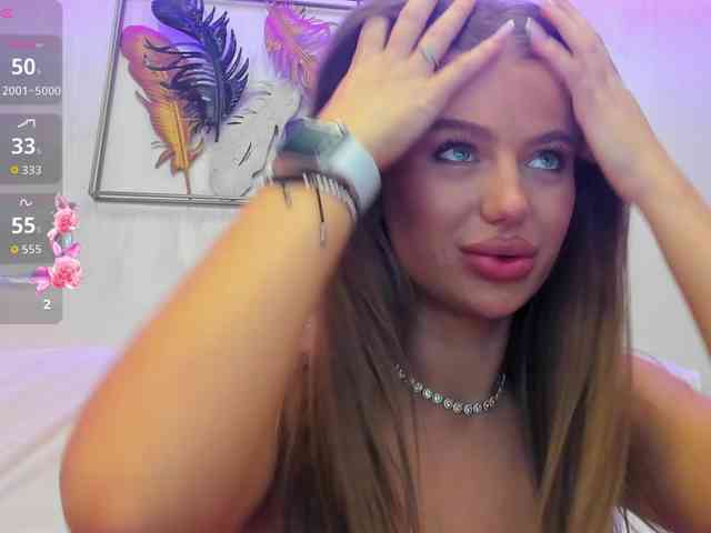 VikaFever webcam